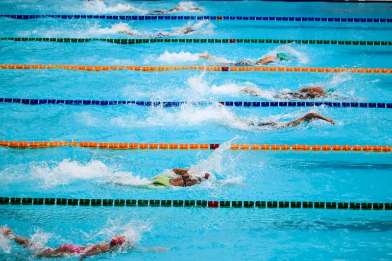 Natação em Los Angeles 2028 Entre Recordes e Novos Talentos no Epicentro Aquático